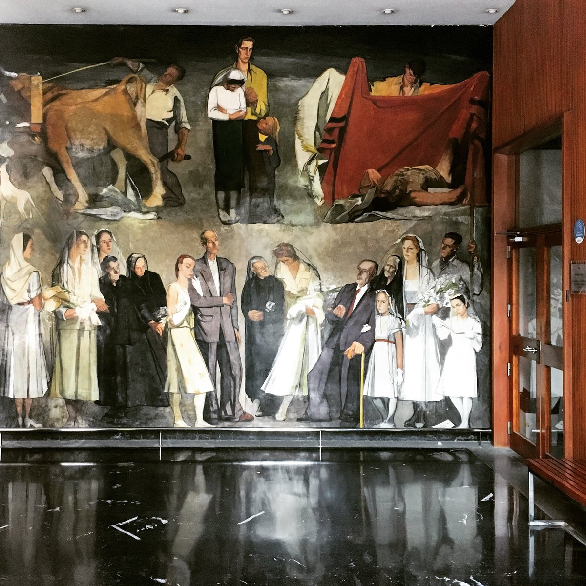 oscardalmau_'s tweet image. SPAM: M’avisen de @editorialgg que fem una segona edició del llibre/guia ‘Barcelona Retro’ sobre arquitectura moderna i arts aplicades (1950s-1970s) Gràcies a tots els que heu comprat/robat el llibre. #barcelonaretro