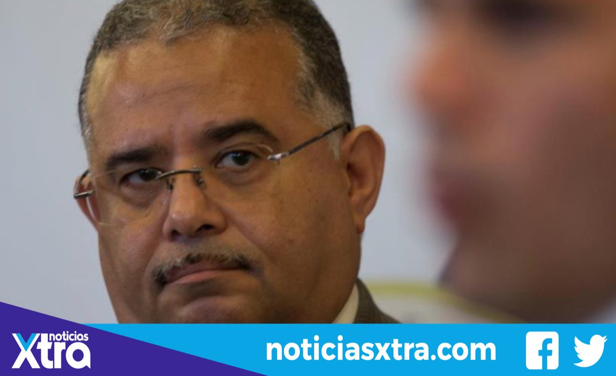 NoticiasXtra's tweet image. SALUD.
Secretario del @DeptSaludPR,  Rafael Rodríguez, considera la posibilidad de suspender eventos multitudinarios, suspender clases, cerrar espacios como cines donde se aglomera mucho público al mismo tiempo para evitar el contagio del #coronavirus dijo en #RadioIsla