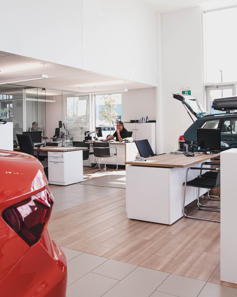 duvalvolkswagen's tweet photo. Malgré que nos employés soient bien occupés, ils ont TOUJOURS le temps de répondre à vos questions! Ça leur fera plaisir de vous aider! 😊 #DuvalVolkswagen #DuvalService 

👉  https://t.co/gKj56Mu0XR https://t.co/gMeks6Qq9e