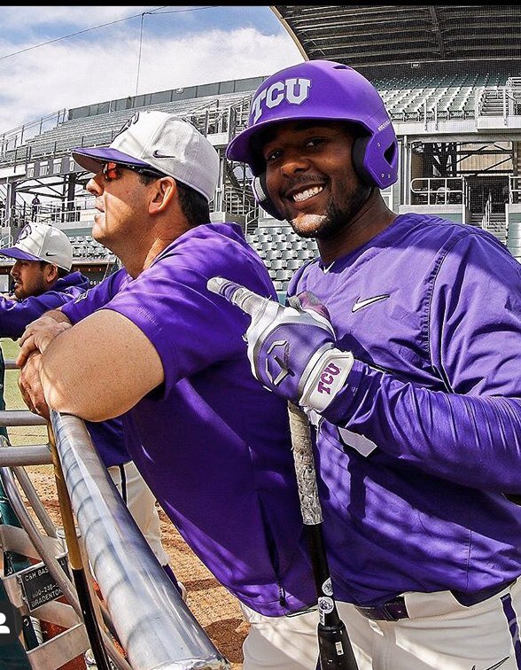 AGBaseball96's tweet photo. Let’s check in with some #AGalum at the higher levels.
#ProAG
#D1AG
#SpringTraining
#RoadToOmaha https://t.co/1Id28GRoHW