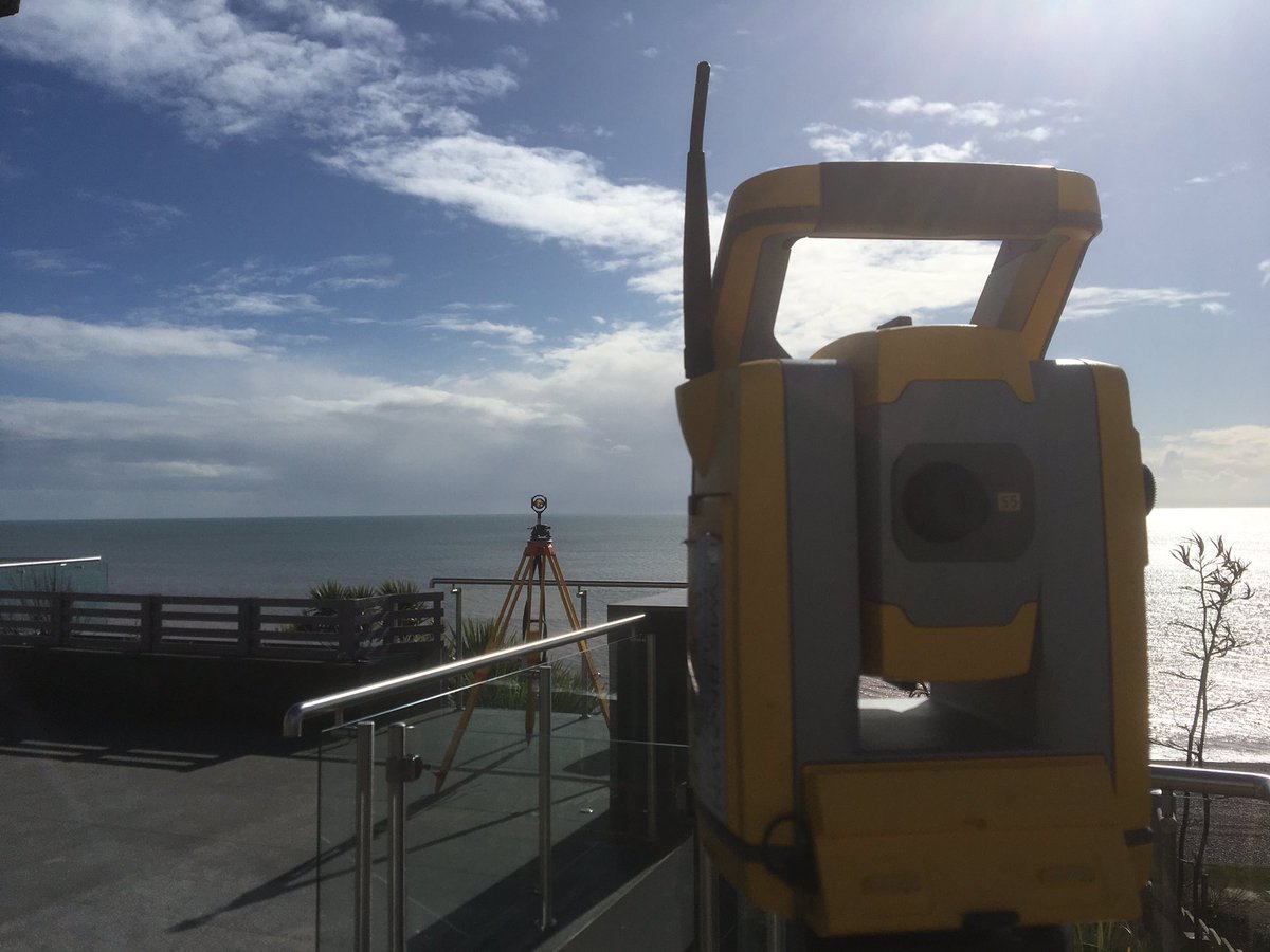 _Lewis_Brown's tweet photo. Nice spot for a survey. And some decent weather too. https://t.co/8i737eXIAx