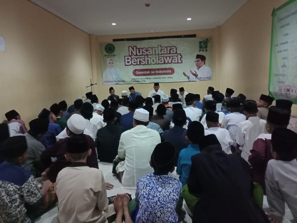 BahaudinAgus's tweet photo. #NusantaraBersholawat
Gema Sholawat di Nusantara @KoranTEGAL https://t.co/M0gsCnGSaN