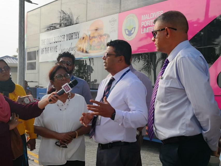 Portmv's tweet photo. GMTL's buses now stops at the newly inaugurated bus stop near Dharumavantha Hospital. Our buses now cover more than 60% of Malé city's ring road, bringing you more closer to where you want to go. #catchaBus https://t.co/xgvObN2iL7