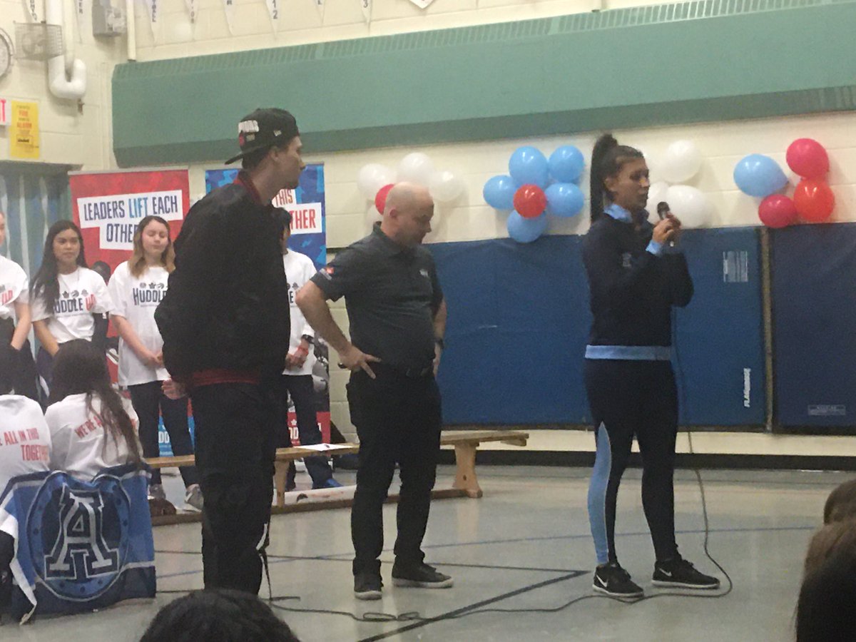 NativityofOurLordCS tweet media