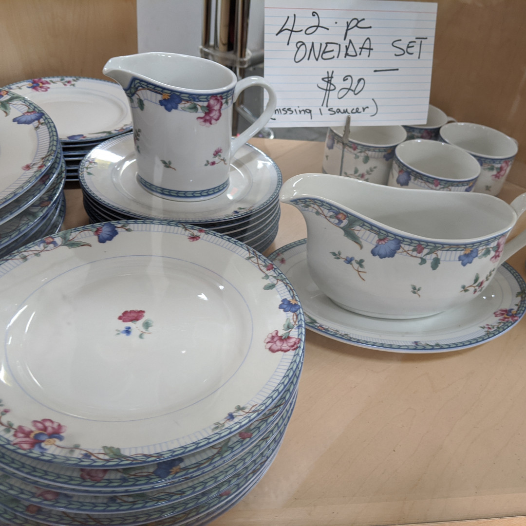 SCCSThriftStore's tweet photo. Want a new set of dishes with charm? Our thrift store carries a wide assortment of unique, one-of-a-kind and hard-to-find dish sets - for less! Come see what we have in store for you! 
.
.
.
. #dishes #dishset #thriftstorefinds #thriftingonthecoastbc #gibsonsbc #sunshinecoastbc https://t.co/qtDkBdB1nq