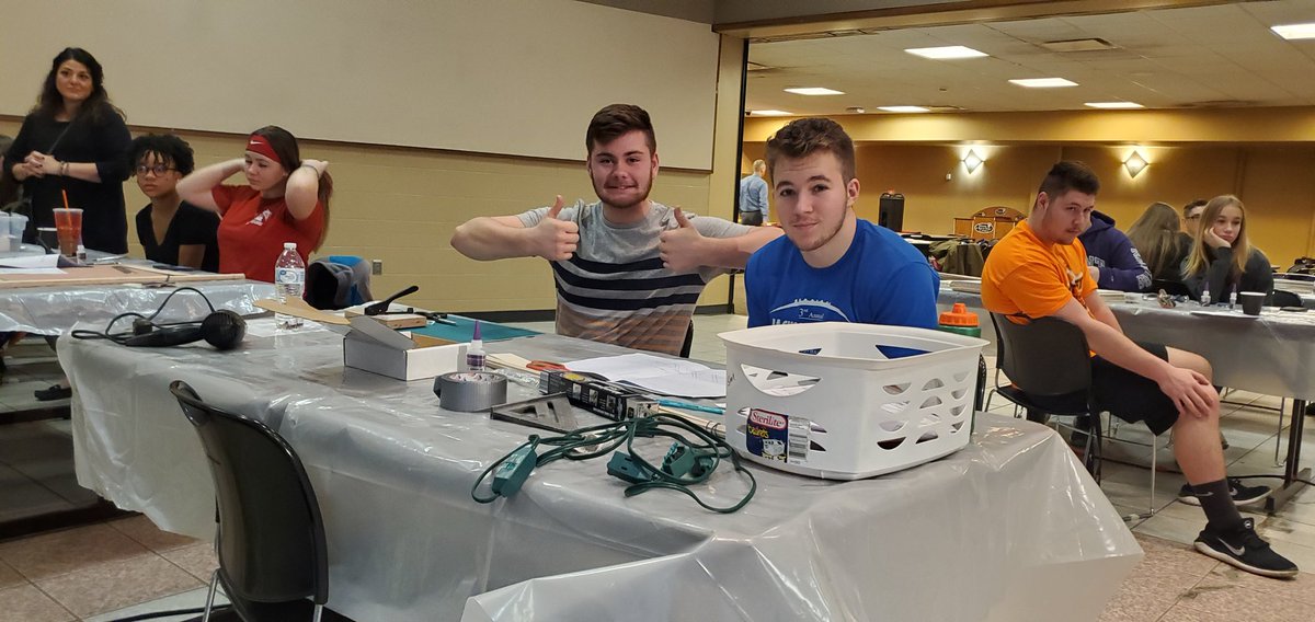 JmhsPhysics's tweet image. MVMBBC 2020 #MVMBBC ##bridgebuild #breakit