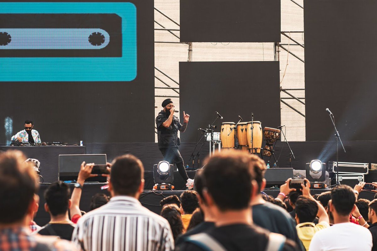 azadirecords's tweet image. Some clicks of @prabhdeepmusic over the weekend at @Crossbladelive Music Festival! Thank you for having us 🔥

📷: Anurag Sharma 
#PrabhDeep #CrossbladeFestival #GigsInPune #AzadiRecords