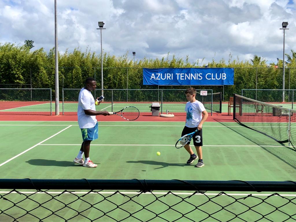 AzuriMauritius's tweet photo. Are you up for a #game of #tennis? 🎾

You have no excuse as today is the international day of tennis! 

So, put on your #trainers, grab a racket and off you go! https://t.co/DfydaSyJEi