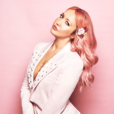 Megs_Megastars's tweet photo. Happy Monday everyone! Hope everyone has a blessed day! Go get @meghanlinsey's Bold Like A Lion album and go be Bold Like A Lion! #MeghanLinsey #BoldLikeALion #MusicMonday https://t.co/nwSRPvQfRf