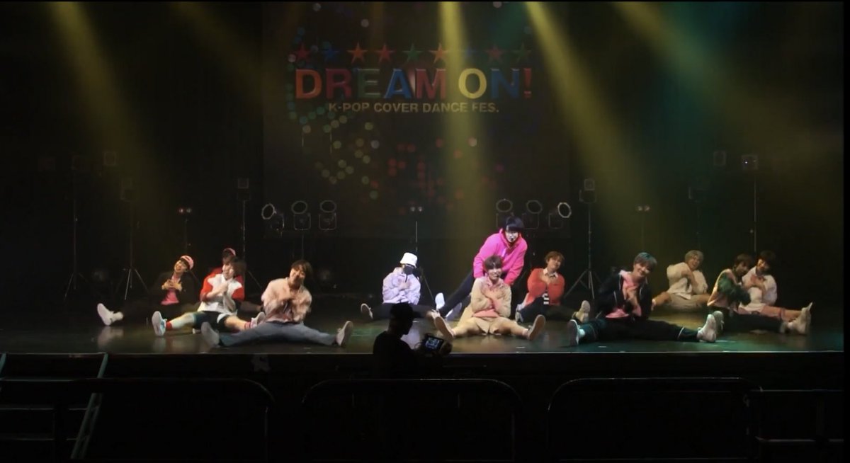 247seventeen's tweet photo. 【動画】
1/12に行われたDREAM ON!vol.21のリハーサル動画を上げました♪
是非ご覧ください✨

DREAM ON!vol.21 rehearsal SEVENTEEN / Snap Shoot covered by 24/7 https://t.co/BbwUM4fcR3 @YouTubeより https://t.co/I2Hq4xpIKH