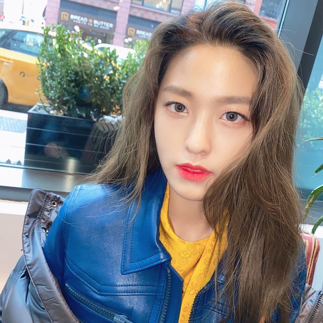 janinechangs's tweet photo. @onthisdaykpop my taste >>>> https://t.co/QZHDlmTq6Y