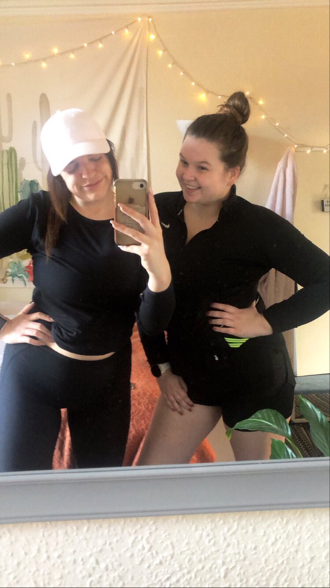 Milly_Pyne's tweet image. Running 27 miles in 27 days, in order to raise awareness of student mental health. Any donation would be incredible and appreciated.              Did our first run this morning 💪🏽 justgiving.com/fundraising/mi…