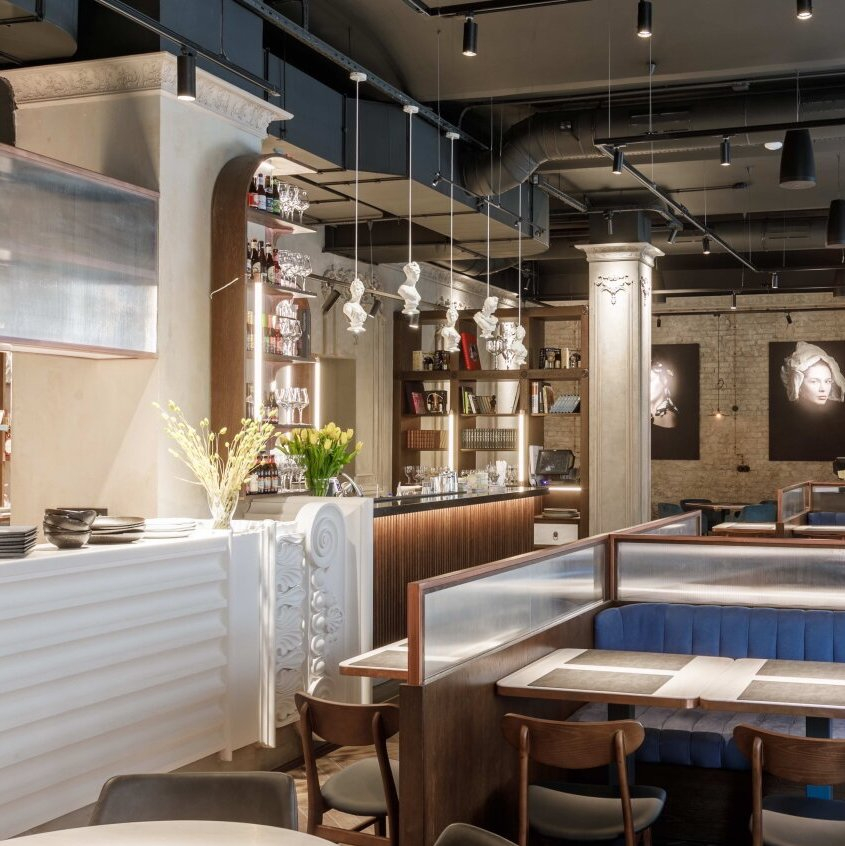 В Яндекс.Картах появилась вкладка «Скидки по карте Привилегии by СысоевFM». 

Чтобы получить скидку в избранных местах от 15 до 50%, нужно всего лишь добавить бесплатную карту «Привилегии by СысоевFM» в Apple Wallet. 

Все инструкции — тут: bit.ly/2IdLDVu