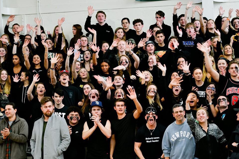 TheLagoon2k's tweet photo. Major shout out to the league champion DY basketball team as they finished their szn with a 23-3 record. Came up just shy in 2OT yesterday, and shout out the Die Hard Lagoonatics that showed out all season!! Until next year ...🐬 💚 #TailgateSzn #AirKyle #VivaLagoon https://t.co/7edzQF6Nua