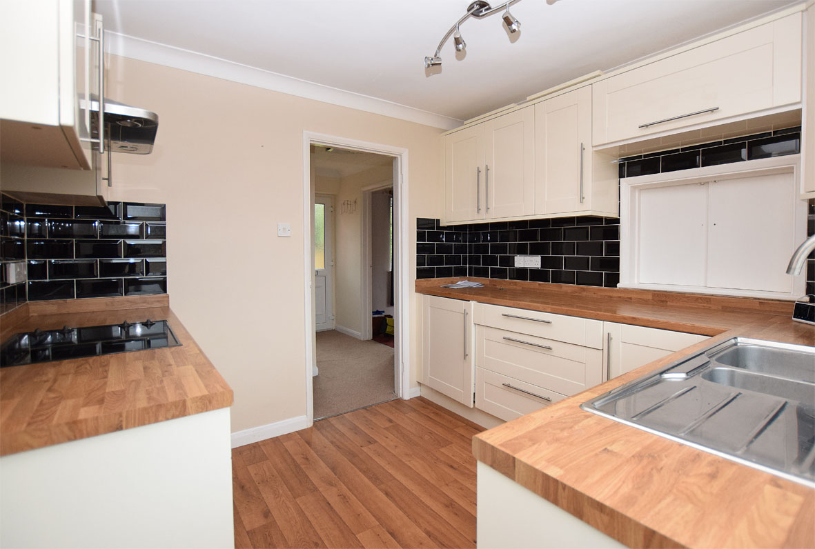 JUST REDUCED!! This well presented, two bedroom bungalow, set in the village of Ingoldisthrope has a new price!! Set within close proximity to the coastal villages it would make an ideal home. #home #bungalow #coastal #village #movinghome #eastofengland #norfolk #westnorfolk