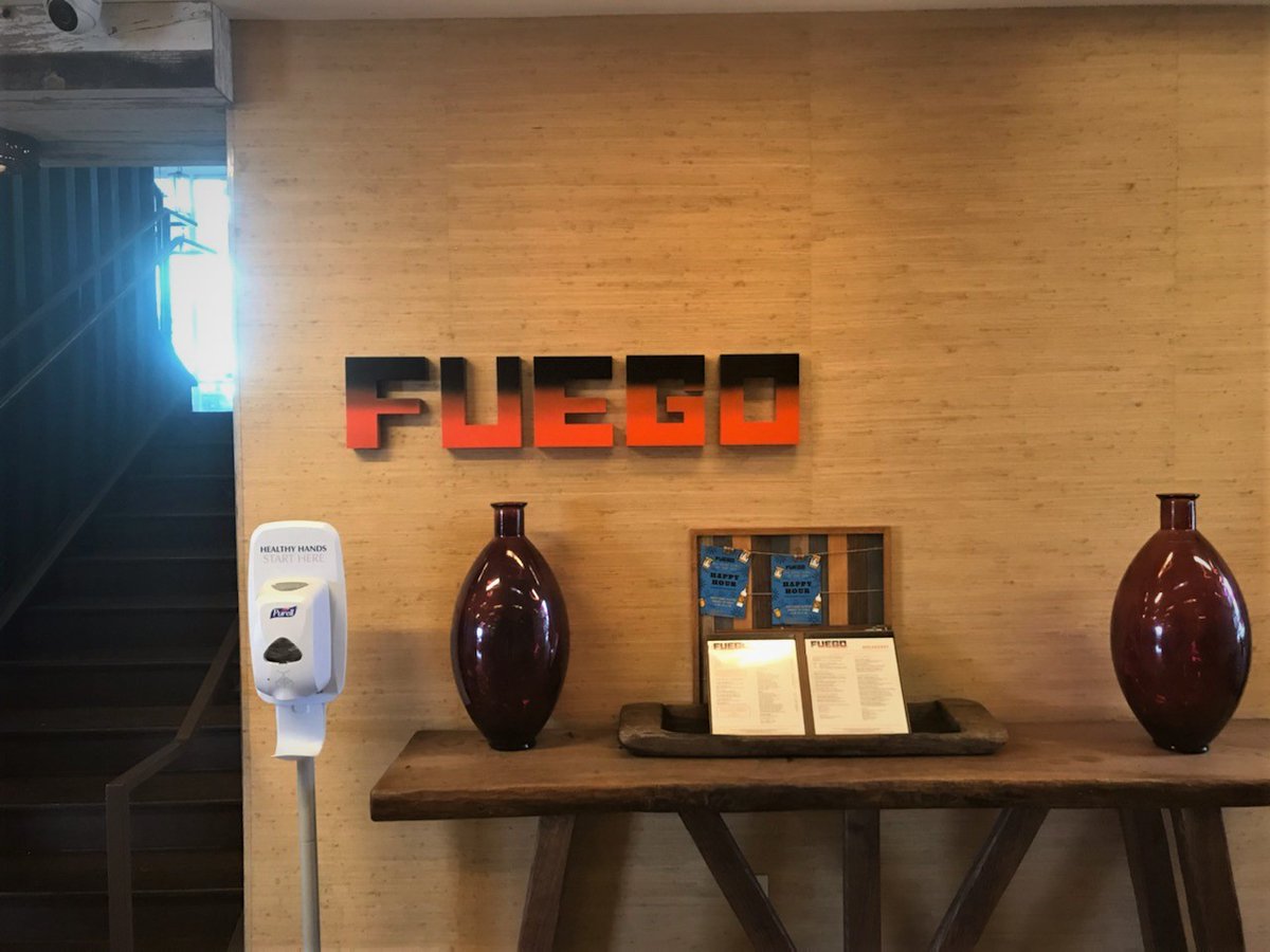 #ShoutOut to <a href="/HotelMayaDT/">Hotel Maya</a> for the amazing stay! Great staff, mouthwatering food at Fuego restaurant, and scenic views. #hotels #longbeach #vacation