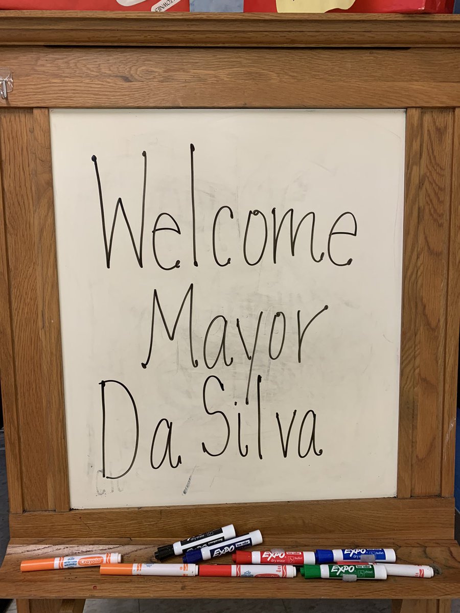karenr1218's tweet photo. EP PreK Kicking off reading week with The Mayor!!! Lots more amazing readers to come!!! We love sharing our Littles with the community during this very important week!!! Come one, come all!! @CityofEastProv @RIDeptEd @AInfanteGreen @KathrynCrowle12 https://t.co/dCizbZMgZ9