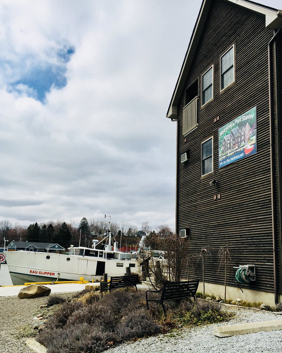OnHarbour's tweet photo. Looking to get a seasonal job close to the harbour, we are looking for a variety of positions at our two locations. Keep up to date with us this following week as we will post more details ! https://t.co/toITbUNM23