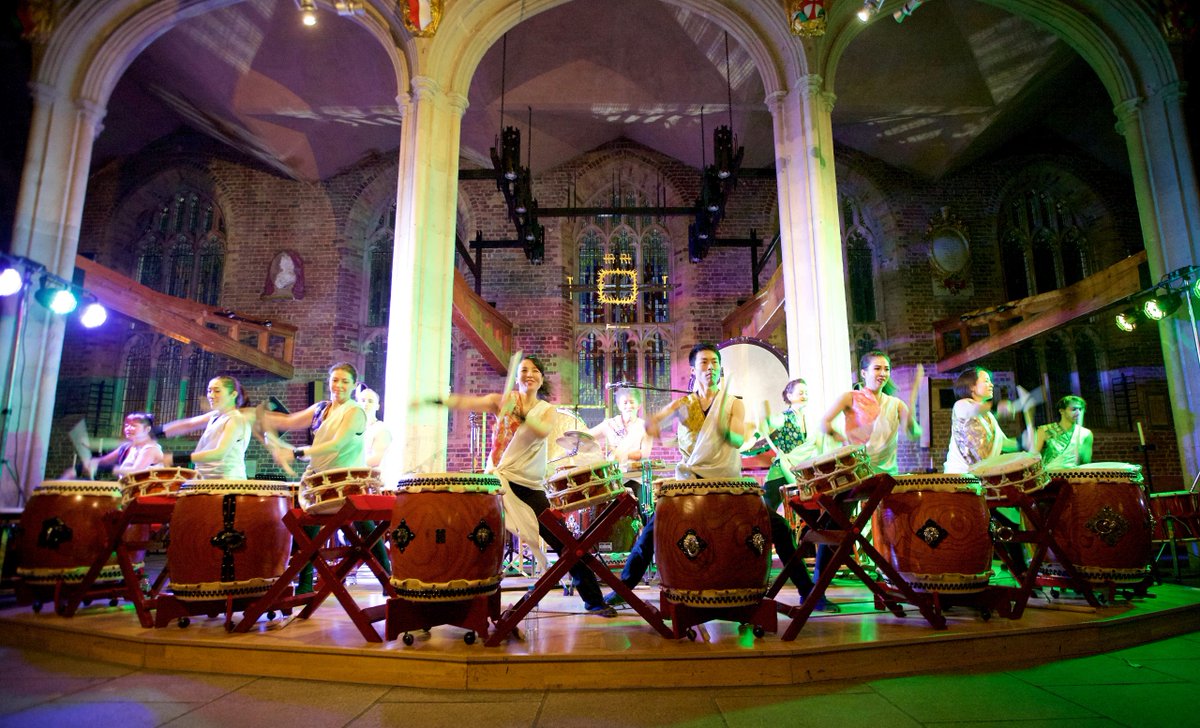 Make an impact with these high-end Japanese drummers at your event - corporateentertainmentagency.com/japanese-taiko… #Japanese #taikodrummers #eventprofs #japanesedrummers