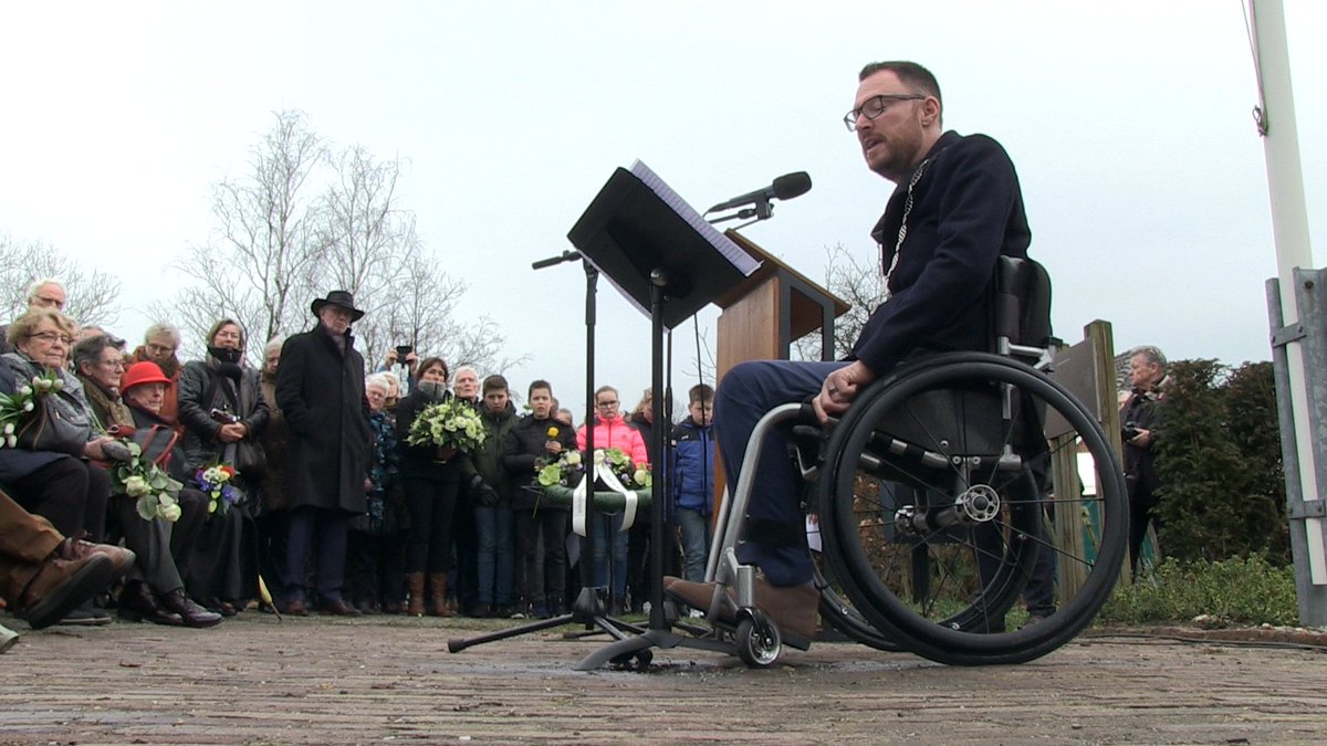 REGIO8's tweet photo. VIDEO | Herdenking fusillade Rademakersbroek in Varsseveld brengt landen samen. 'Samen bij stil staan' https://t.co/78E6P7W7jX https://t.co/tOrpxak4P8