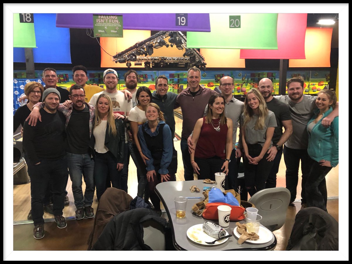 Stream Team Outing 🎳🍕🍻

#teambuilding #bowling #letthegoodtimesroll  <a href="/getstream_io/">Stream</a>