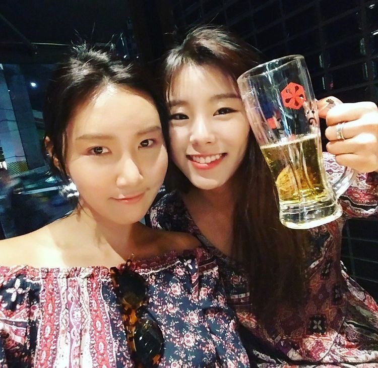 ahnMaria_'s tweet photo. happy 12 years to this never ending love story of 2yg! i love their friendship sm 💗 #wheesa https://t.co/MNIKrdeZUU