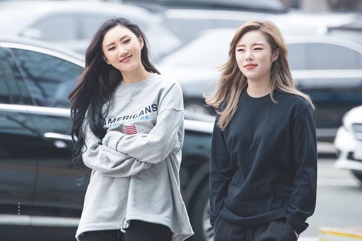 ahnMaria_'s tweet photo. happy 12 years to this never ending love story of 2yg! i love their friendship sm 💗 #wheesa https://t.co/MNIKrdeZUU
