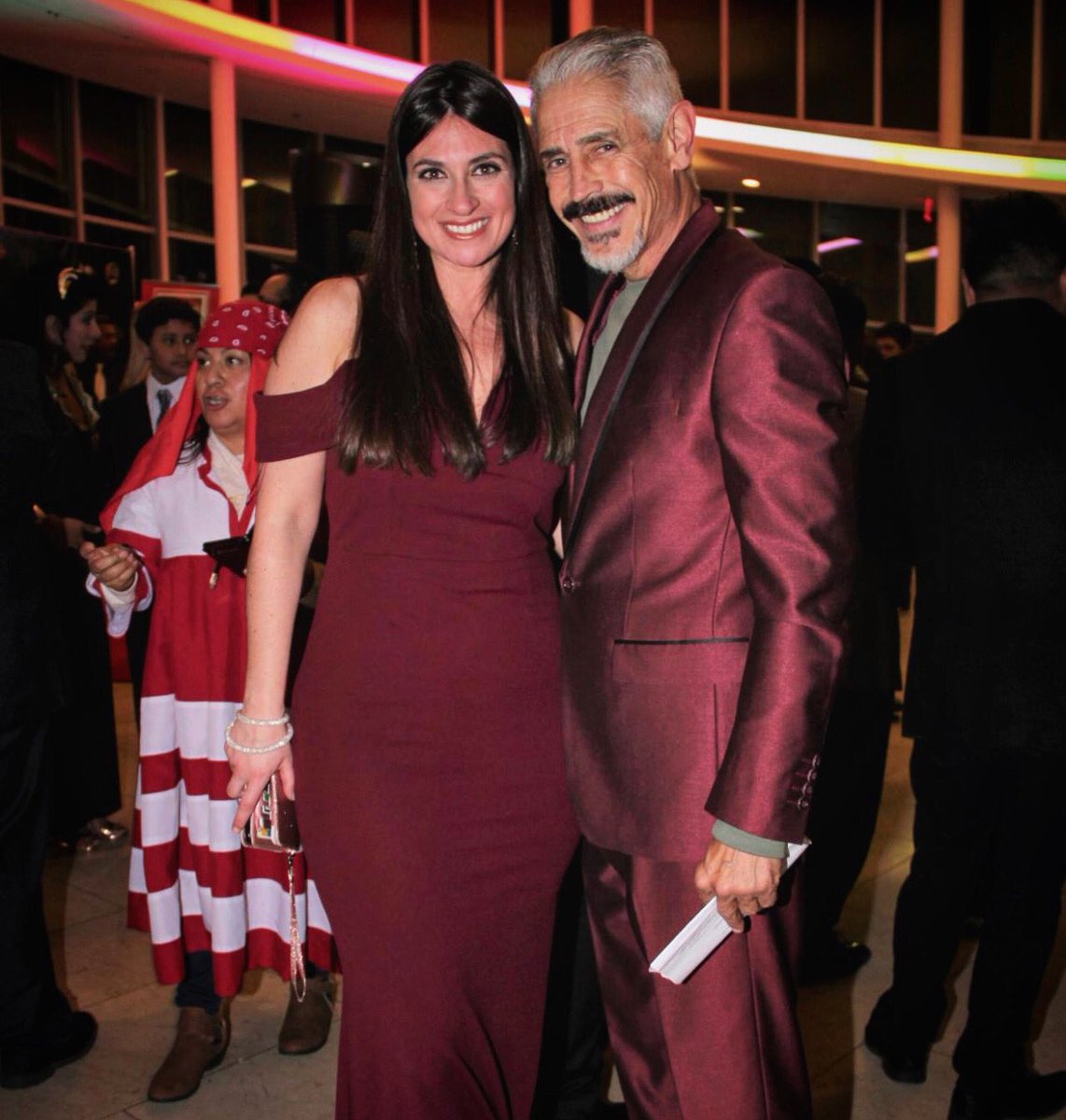 bsevilla82's tweet photo. Feliz de compatir!!
The sixth edition of the Fama I Premios Latinos, cita grandes talentos en #NewYorkCity.
with... #ricardodalmacci
#begosevillareporta #7timeemmyawardwinner
#famapremioslatinos #golatinos
#peopleenespanol #eldiariony
#alrojonews
#morelatinosinnews #nahj https://t.co/WLQ8iTuM2w