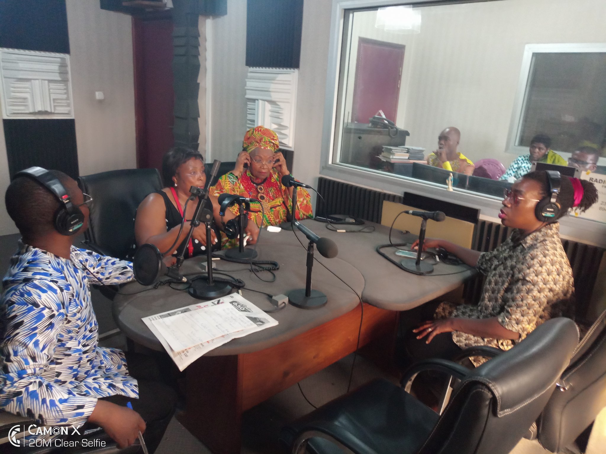 Bergeline Domou Mothersofthenation On Air In Douala On Radio Veritas 96 9 Fm Stay Tuned 8marchinblack