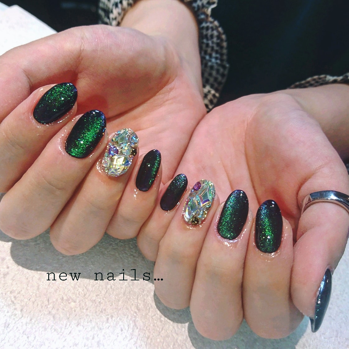 Uzivatel Mi桜 Na Twitteru New Nails Nails Nailart ネイル ネイルデザイン ネイルサロン マグネットネイル ストーン埋めつくし