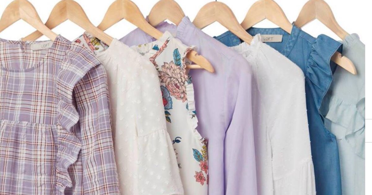 Outlets_Barstow's tweet image. It's okay to be obsessed with ruffles right now. #Loft @Outlets_Barstow #WorldFamousOutlets #BarstowCA