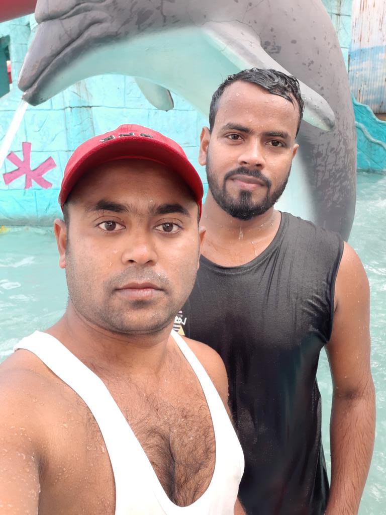 Nazmulhaq_hi's tweet photo. #Nazmulhaq_hi with Friend #Saidul https://t.co/YTqFvrtpTQ