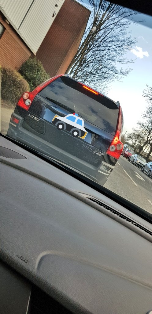 NptonProactive's tweet photo. Non insured vehicle now off the roads in #northampton. Sorry if we caused any hold up while it was being recovered. https://t.co/IGPvswyYXP