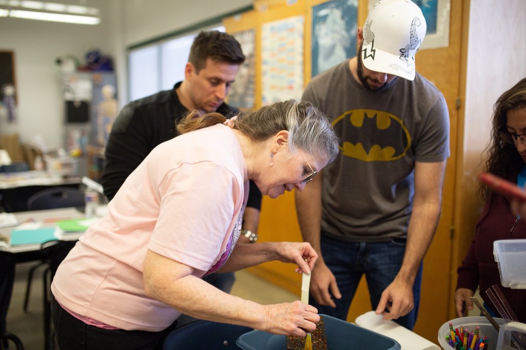 NEISDFoundation's tweet photo. The art of printmaking is making its way to @NEISD art classrooms thanks to a NEEF grant! NEISD art teachers spent Saturday morning learning about the printmaking process and how they can apply it in their lessons. #GrantinAction #NEEF #theNEISDway https://t.co/8unlMadVqX