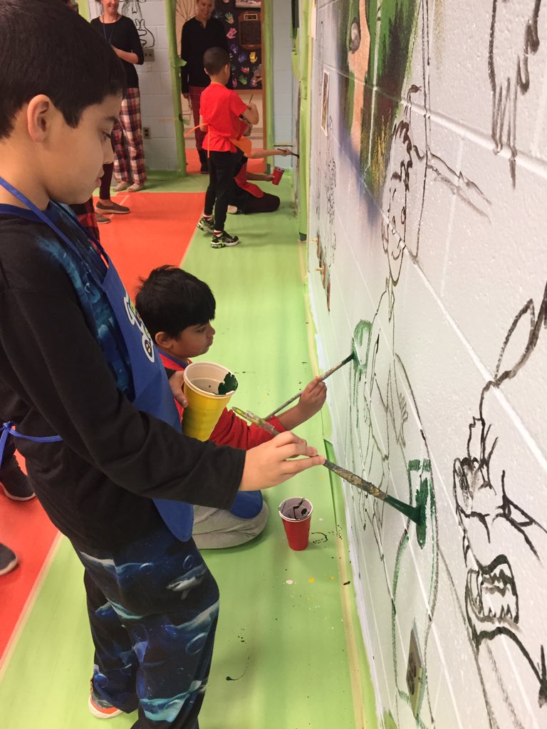 classactexplore's tweet photo. THANK YOU! THANK YOU! THANK YOU to Stacy & Stacy for including our friends in the painting process! #AutToBeHere @CPES_Cheetahs @PWCSNews https://t.co/zCheX4Cv97
