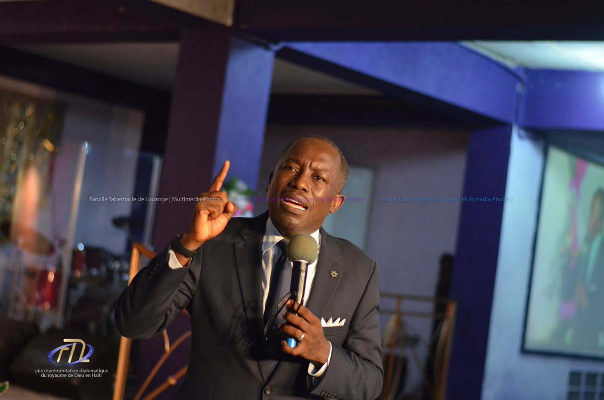 CDFTLHAITI's tweet photo. Dieu est sur le point d'ouvrir des portes, de bloquer les distractions, de renouveler votre esprit et de vous rendre votre paix. #CDFTL https://t.co/fTVZlTKLl8