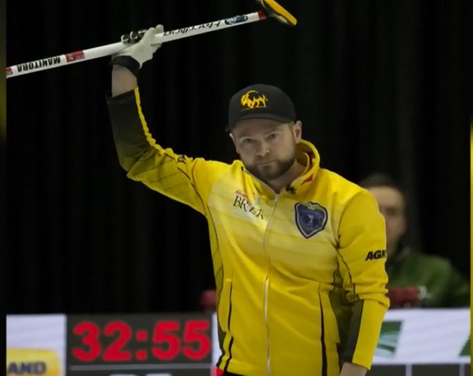 .<a href="/bwcurlingTSN/">Bob Weeks</a> takes a closer look at the evolution of outfits and equipment at the Canadian men's #curling championship. #Brier2020

WATCH: tsn.ca/curling/video/…