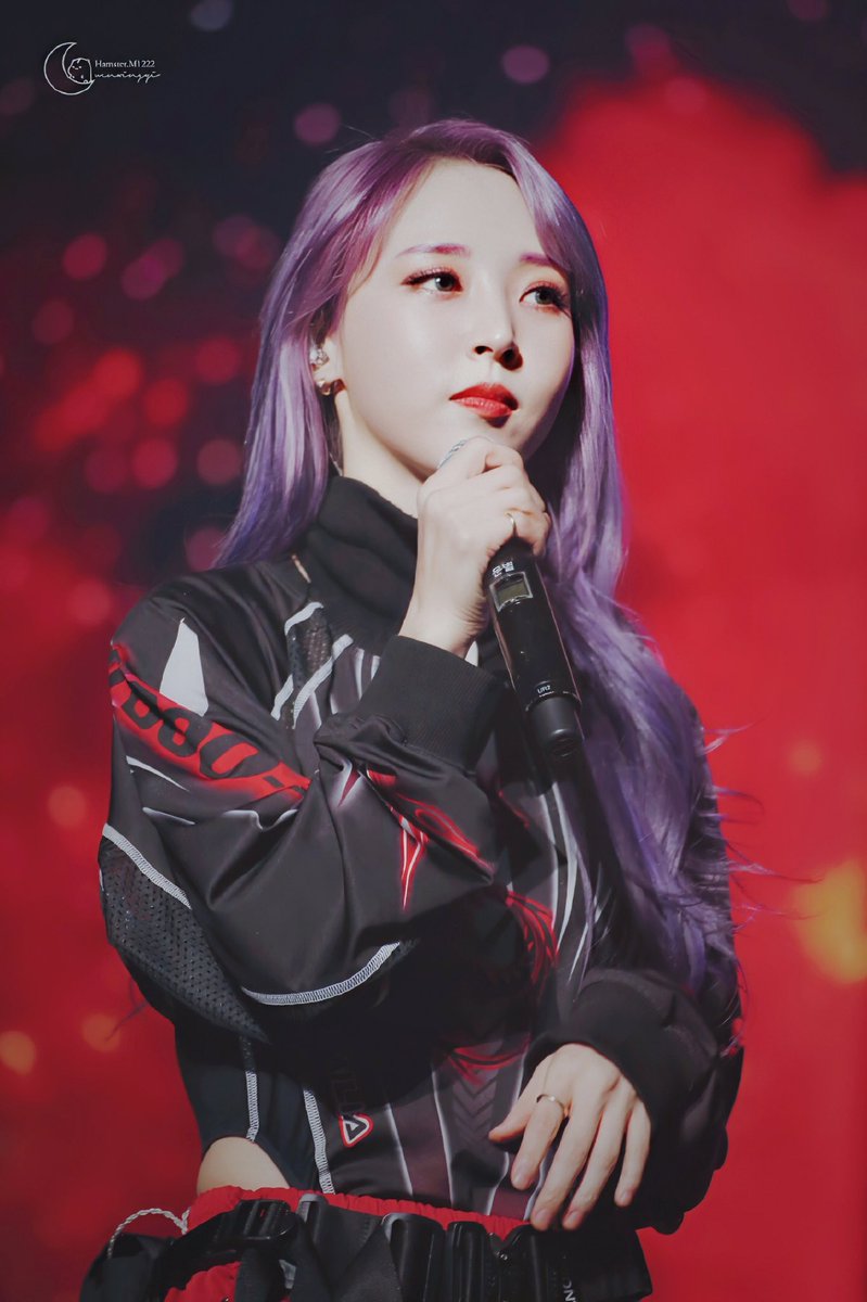 191114 reality in BLACK FAN SHOWCASE 🐹🐹🐹

#문별 #MOONBYUL #마마무
#MAMAMOO