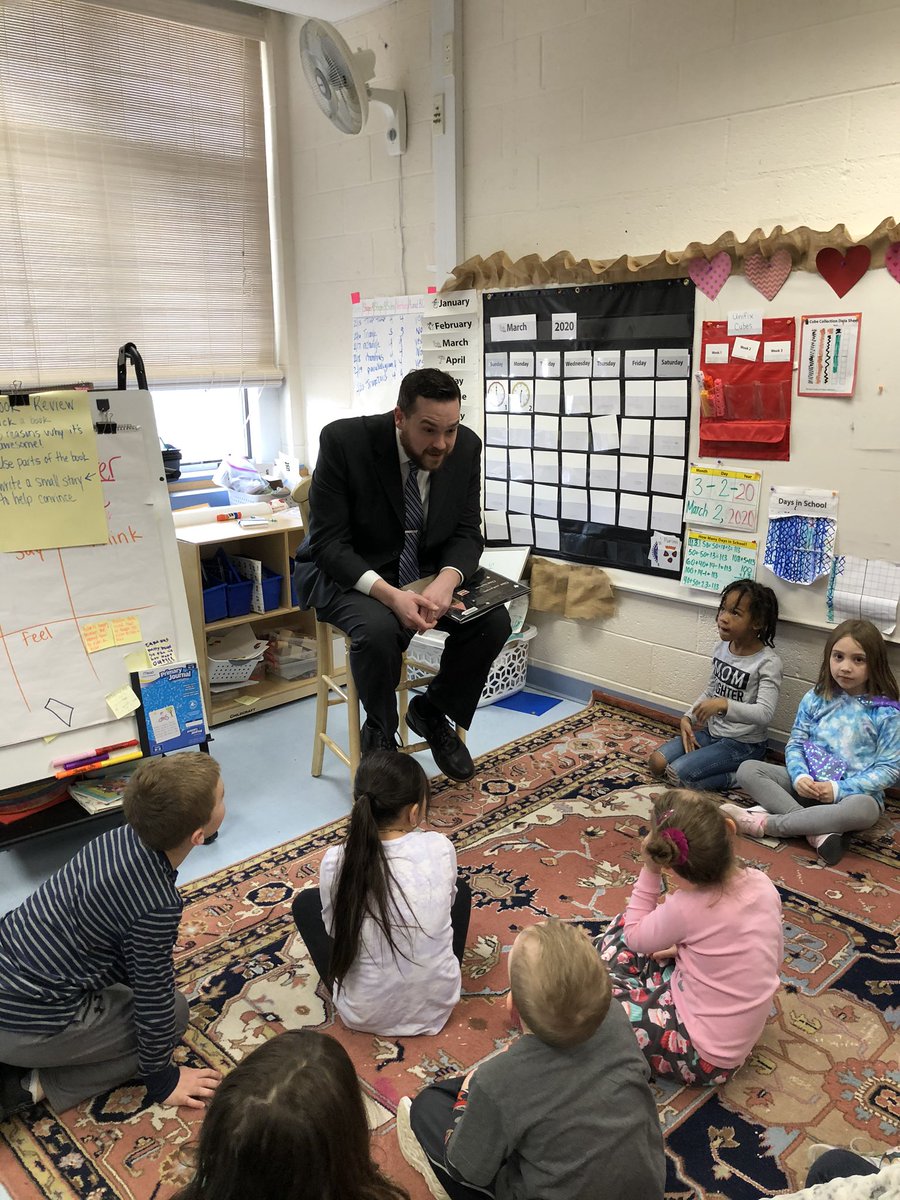 libraryatcenter's tweet photo. Kicking off Read Across America with a visit from Rep. Christopher Davis reading to Mrs. Hoffman’s 1st graders. Thanks so much for sharing a book with our students!  #readers #ellingcen https://t.co/OtThroeEwc