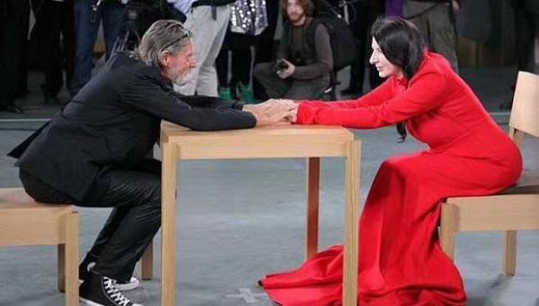 Vincent_DENG's tweet photo. The artist is present! 
Goodbye forever l, Ulay! R.I.P.
#Ulay #KlausBiesenbach #theartistispresent https://t.co/GaIjCDYLeO