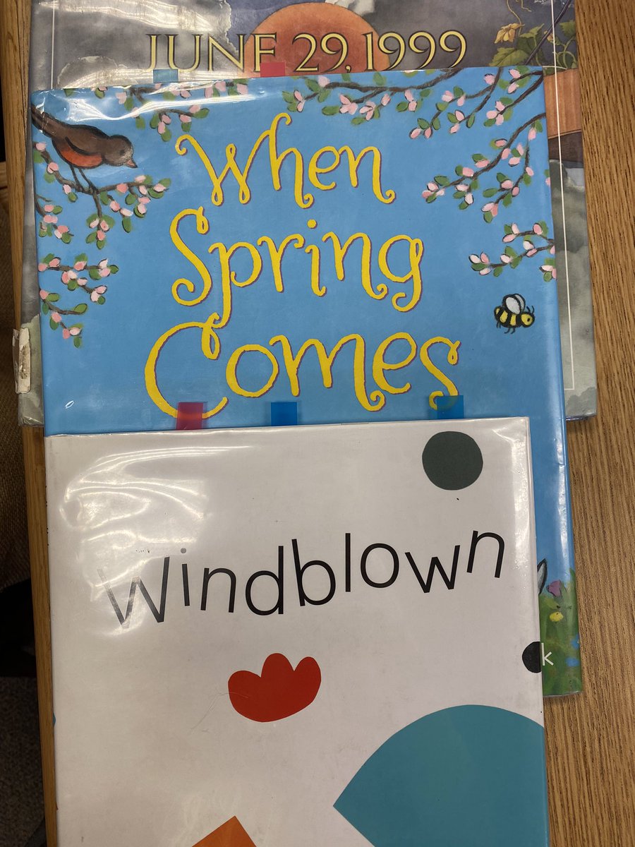 mandy_livings's tweet photo. Thank you for inviting me to read today! I had the pleasure of reading to phenomenal first, third and fifth grade students! @HMESLiteracy @scottlbaldwin #purposefulquestioning #haymarkettogether #ReadAcrossAmericaDay https://t.co/dF0FPjCqch
