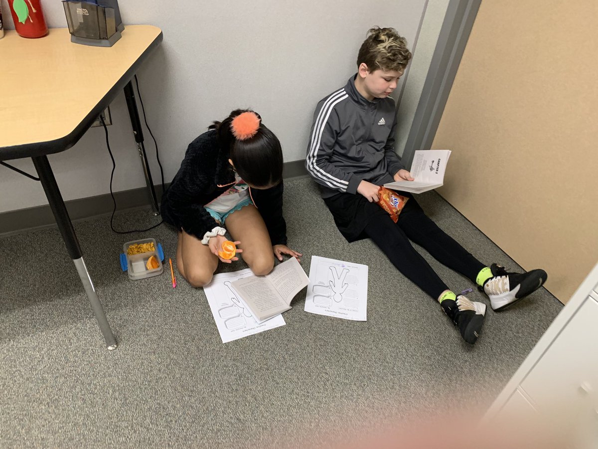 mskortneyyoung's tweet photo. Starting historical fiction buddy book clubs today. #exleytweets https://t.co/dsEPhsXzaO