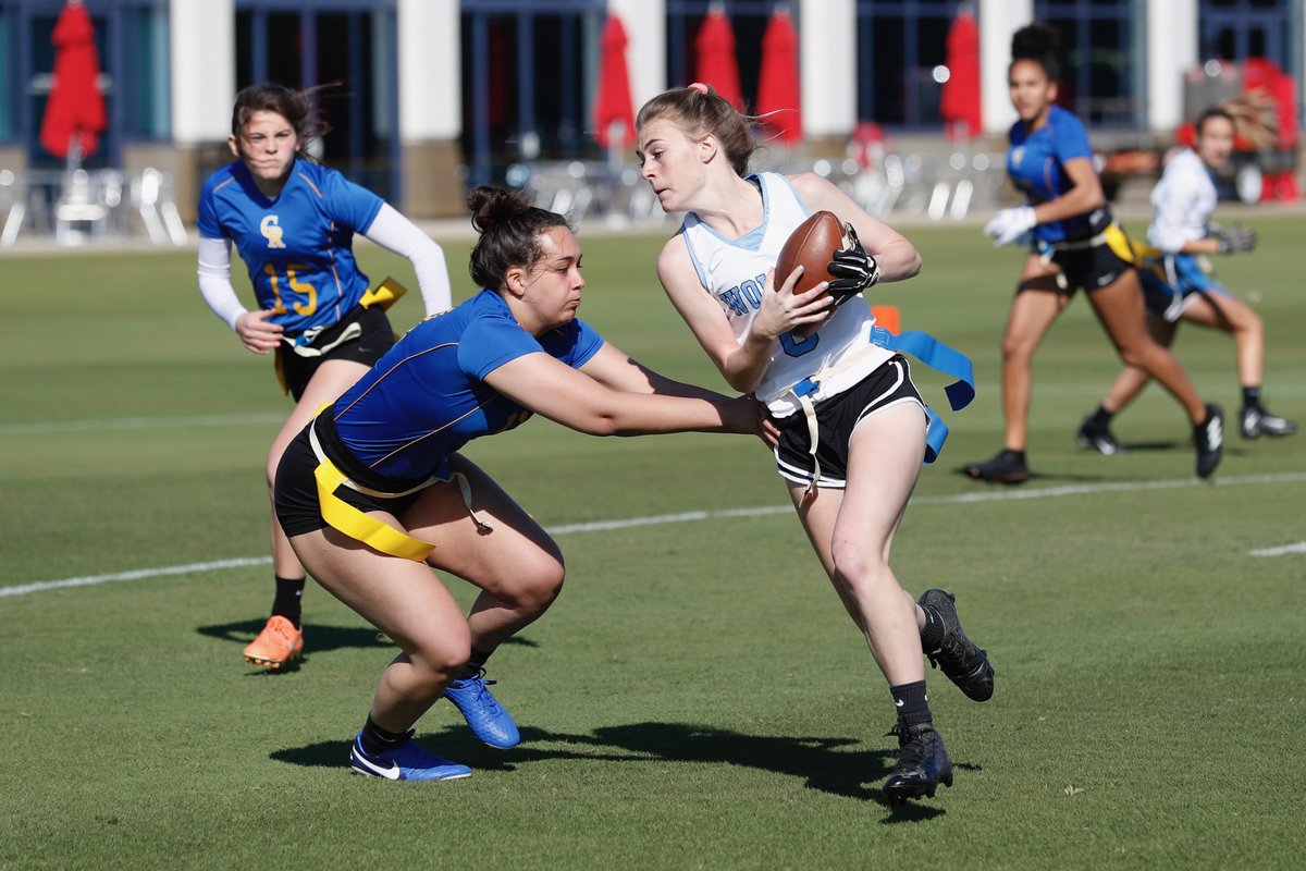 1⃣,2⃣0⃣0⃣ girls played in the <a href="/Buccaneers/">Tampa Bay Buccaneers</a>' Girls High School Flag Football Preseason Classic last week, making it the largest girls' flag football tournament in the nation!

Our CEO <a href="/DrDebAntoine/">Deborah Antoine</a> &amp; Trustee Darcie Glazer Kassewitz inspired the girls prior to the event's kickoff 👏