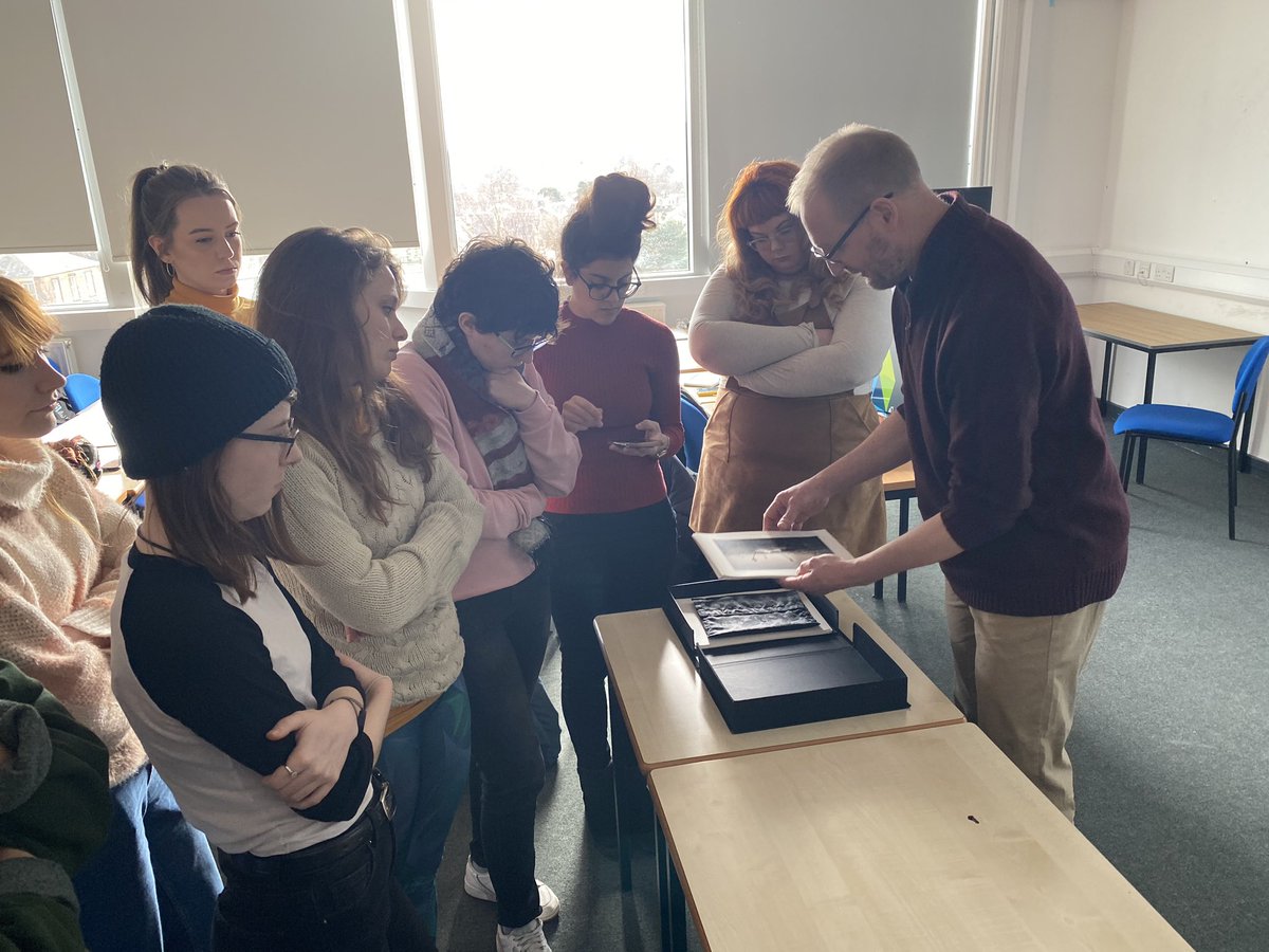 _laurenbarbour_'s tweet image. Interesting talk from @WinramPhoto this morning on working as a professional and building up your portfolio, particularly your website #foodforthought #EdNapPhoto