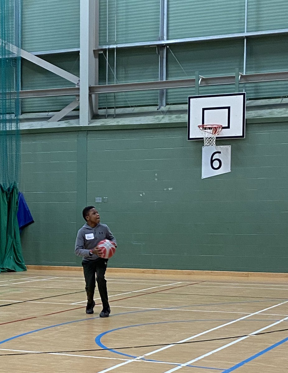 What a brilliant experience for our @MargaretsHigh pupil at the West Parasport Festival at @RL4Leisure today. Thank you to @SDS_sport for organising. 

⚽️🏸🥋⛹🏾‍♂️🏓🏊🏾‍♂️

#inspiringsport #inspiringthroughinclusion #getinvolved