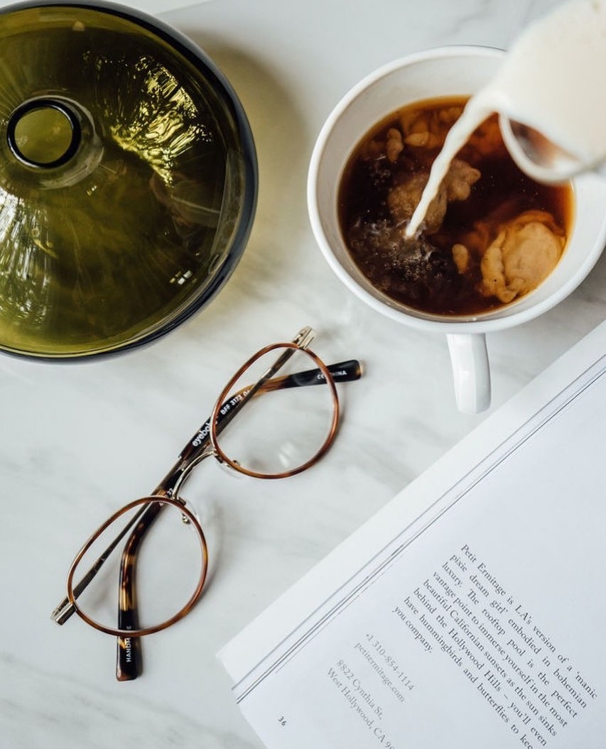opticalconnect's tweet photo. Good morning LA! Wake up early, pour yourself a nice cup of coffee, grab a book and your Eyebobs 👓☕☀️ #WELLFRAMED https://t.co/mJFm8w6859