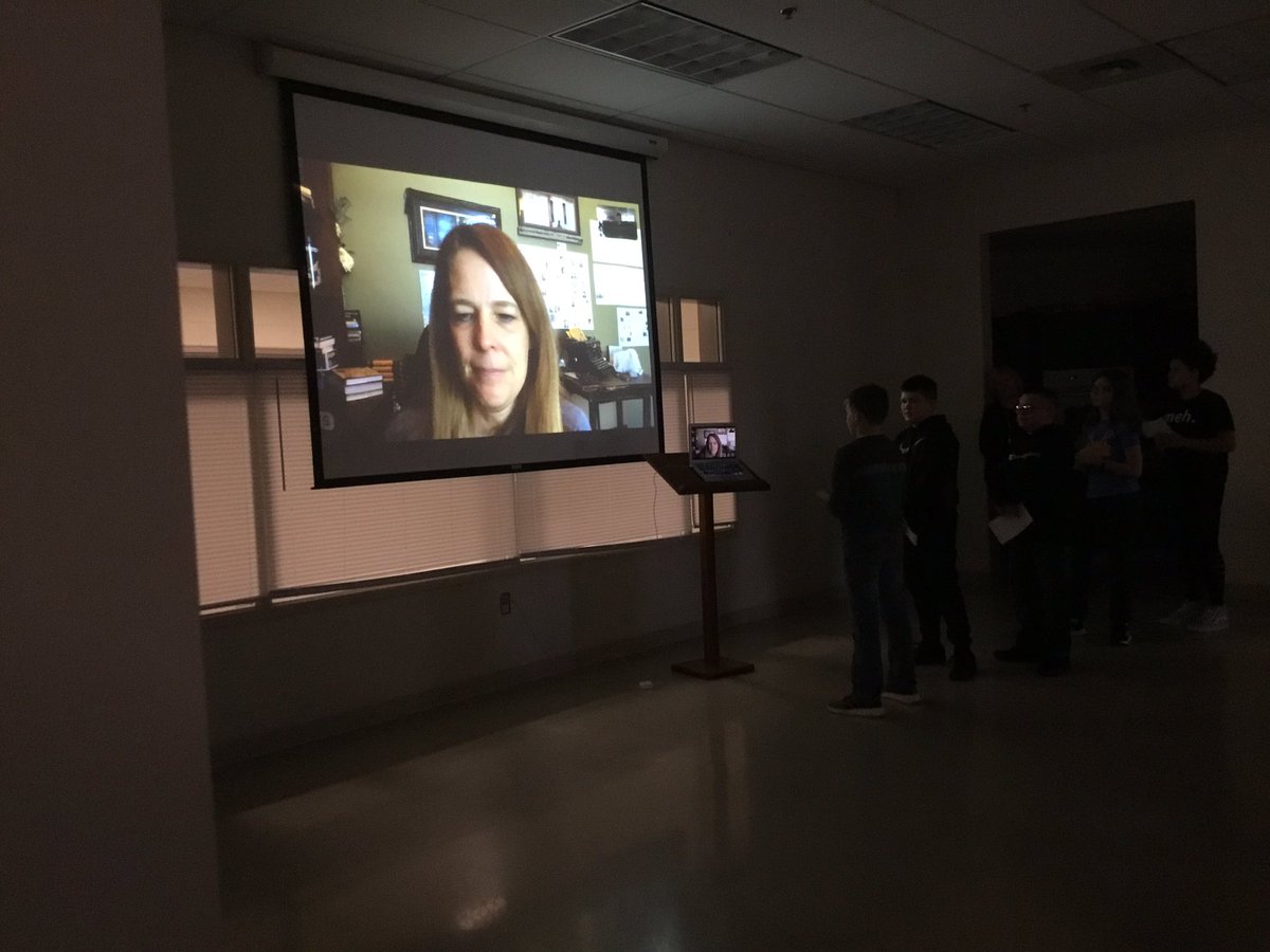MissBates11's tweet photo. Today we got the privilege of Skyping @nielsenwriter! She told us about her new book and her inspirations behind her writing! https://t.co/RQei8YPz1p