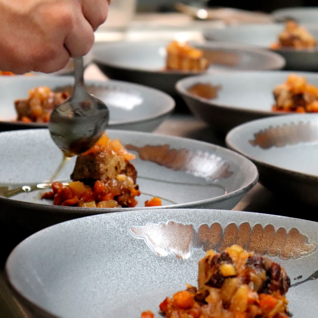 We still have a few tickets left for next week's Chef's Table Dinner!

Chef Rigot will transport you back to ancient Rome with fresh takes on classic roman cuisine during this eight course culinary experience. 

Reserve your spot at the table here: bit.ly/2tUqtYY