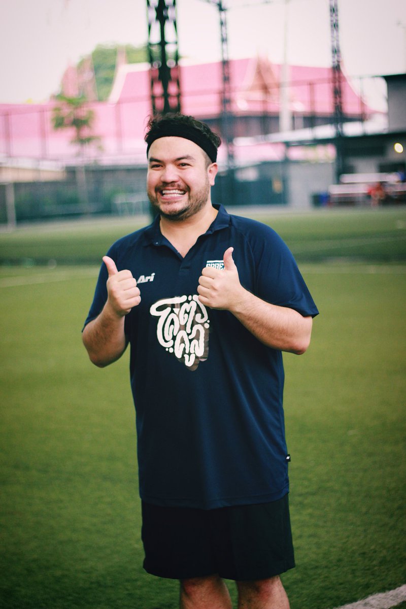 ใกล้จะ 3 ปีแล้วที่ติดตามเป็นแฟนคลับมา พี่ก็ยังเป็นคนที่น่ารักกับแฟนคลับเสมอ เอาใจใส่ คอยให้กำลังใจกันและกัน และคอยมอบรอยยิ้มและเสียงหัวเราะให้แฟนคลับเสมอมา 
#oatpramote
#รักเสมอและจะรักตลอดไป
#oatpramotefamily
<a href="/oatpramote/">Pramote Pathan</a>