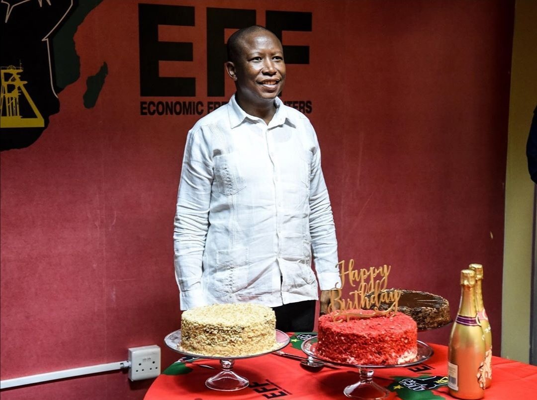 Happy birthday to my President  Julius Malema (CIC) in advance. 